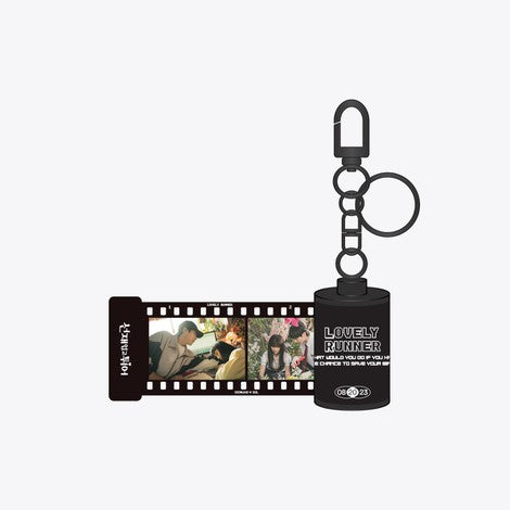 LOVELY RUNNER POP-UP STORE OFFICIAL MD - 18. FILM PHOTO KEY RING