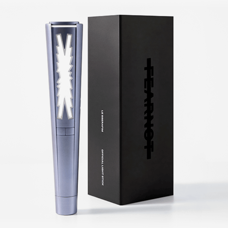 LE SSERAFIM OFFICIAL LIGHT STICK