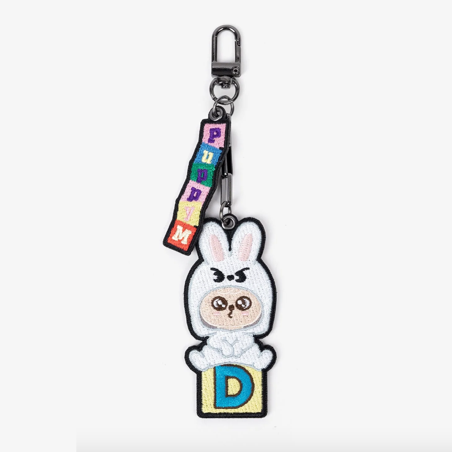 STRAY KIDS FAN CONNECTING 2024 [SKZ TOY WORLD] OFFICIAL MD - 23. EMBROIDERY KEY HOLDER