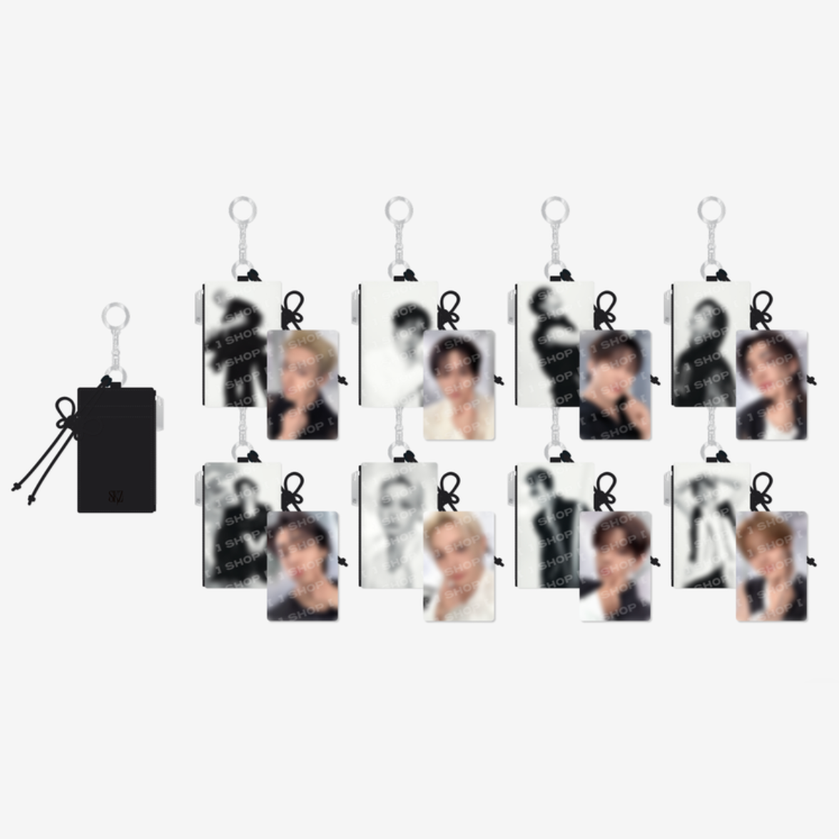 STRAY KIDS WORLD TOUR [RUN IT SEOUL] OFFICIAL MD - 23. CARD HOLDER KEYRING (PRE-ORDER)