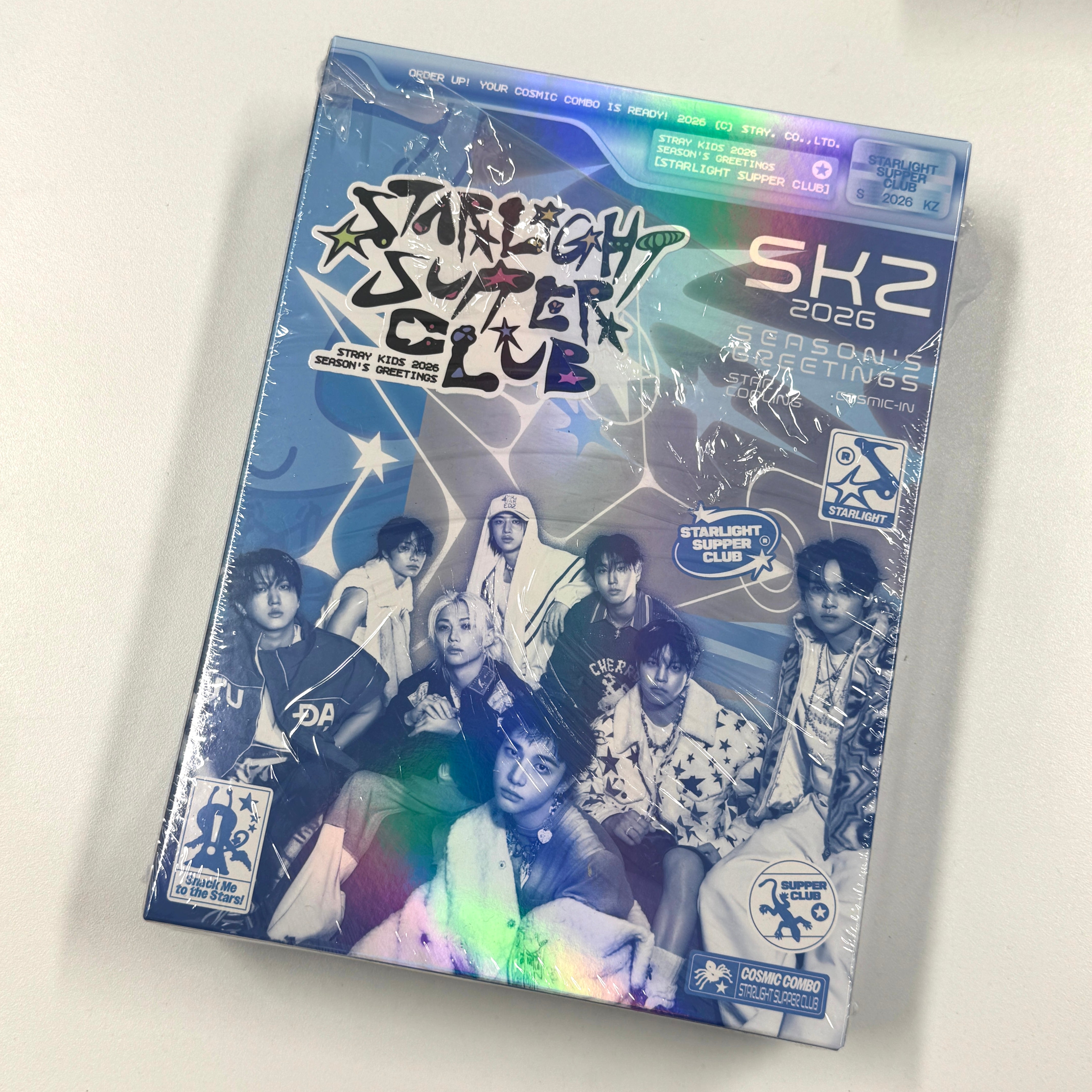 STRAY KIDS 2026 SEASON'S GREETINGS - STARLIGHT SUPPER CLUB - [SECOND CHANCES] - 01