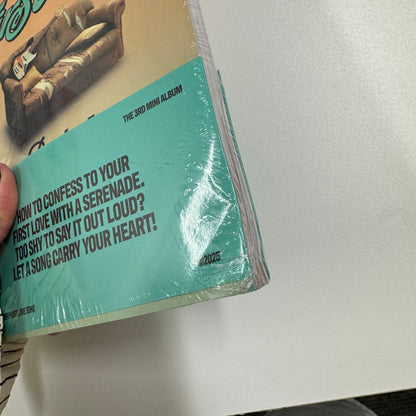 KICKFLIP 3RD MINI ALBUM - FIRST FLIP - [SECOND CHANCES]- 01