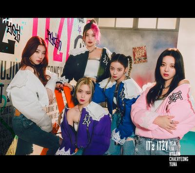 ITZY JAPAN DEBUT BEST ALBUM - IT'Z ITZY